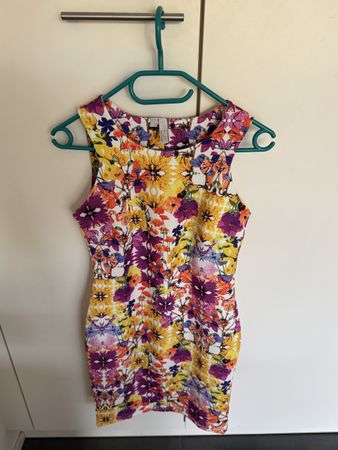 Neu Skuba Kleid mit Blumenprint in Weiß/Gelb/Rosa 36/38