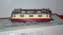 Märklin : Re 4/4 TEE 37343, AC, Digital
