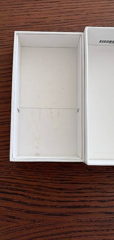 Apple Portables: iPhone 4s Verpackung – D'occasion à Wittenbach par bur_6d85 4
