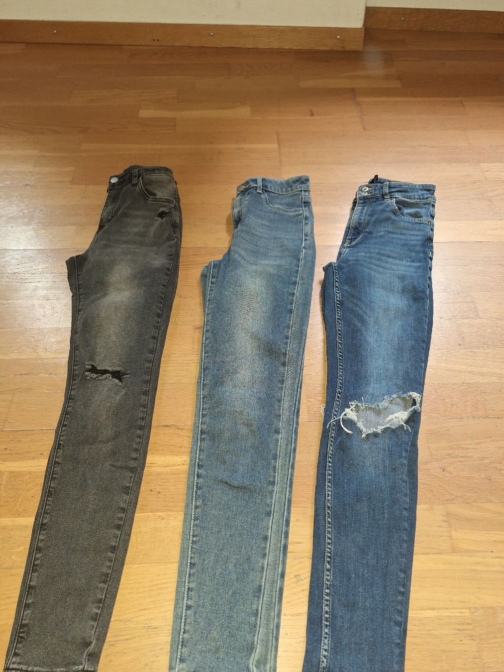 Lotti di vestiti: Kleiderpaket Damen – Nuovo (secondo la descrizione) da Tamins venduto da VW99 1