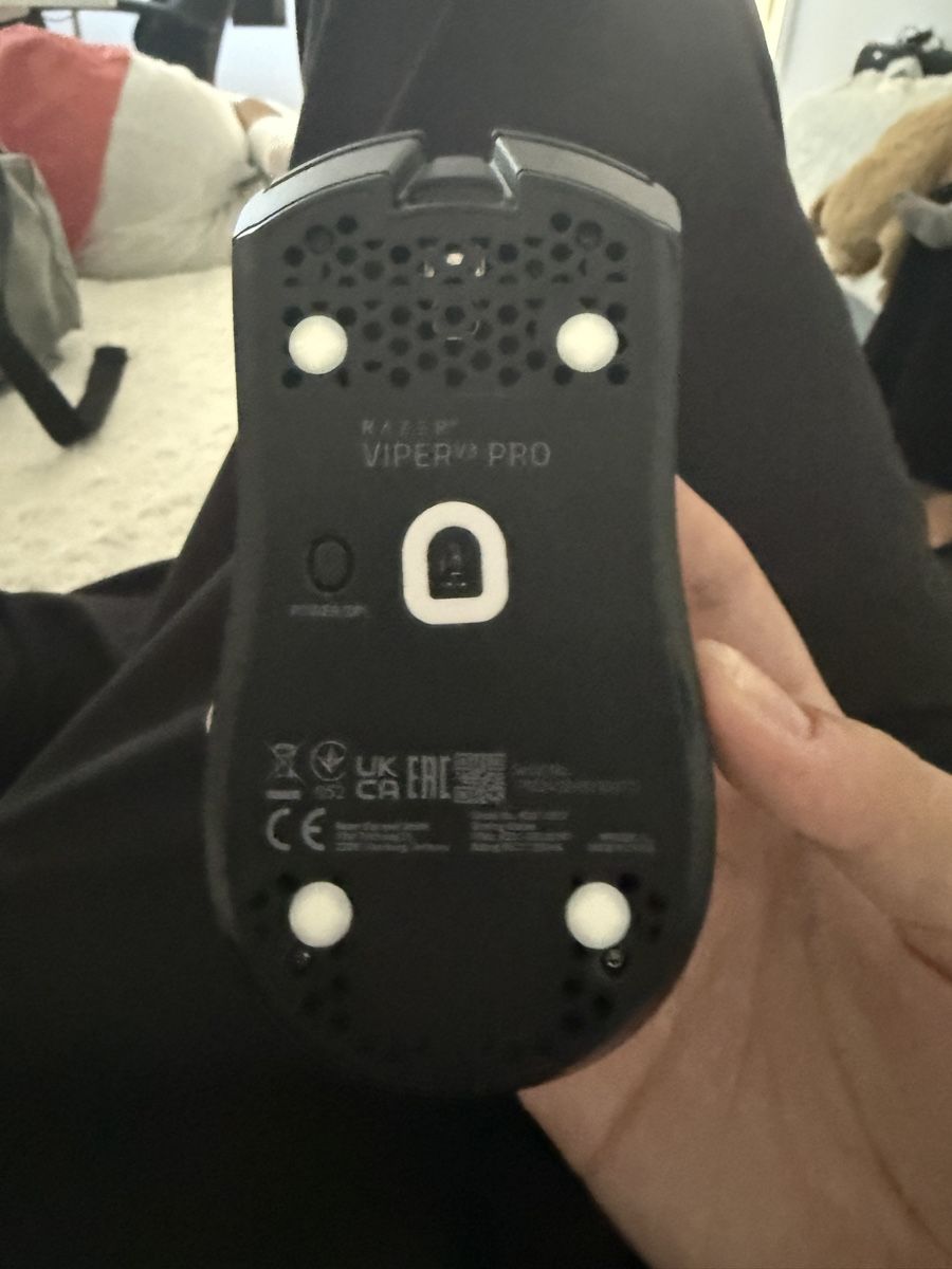Razer Souris: Razer viper v3 pro – Neuf (Voir description) à Bouveret par hav_2xyc 2