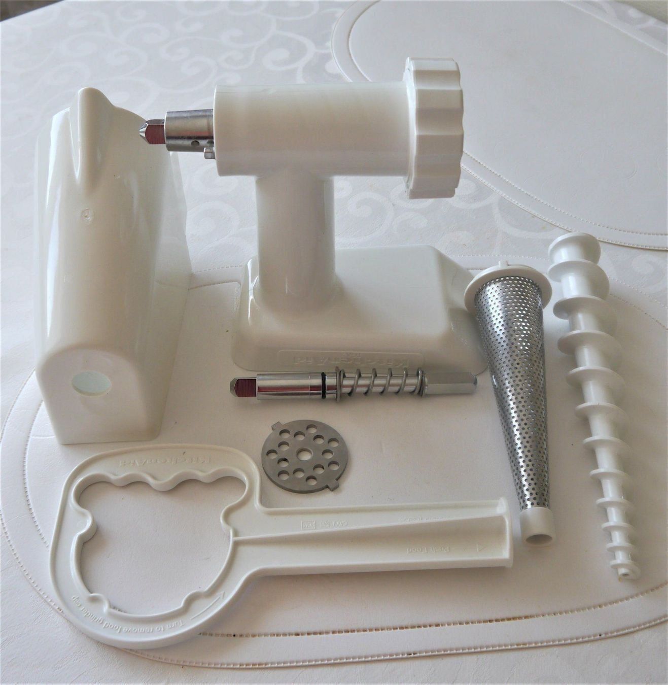 Kitchenaid Küchengeräte: KitchenAid Fleischwolf und Pürieraufsatz – Neu und originalverpackt aus Porrentruy von Danreisende 1