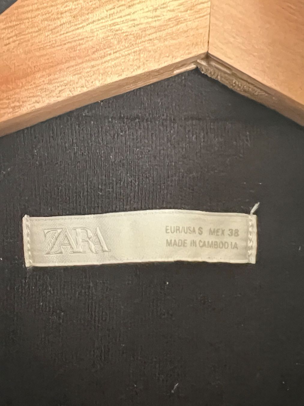 Zara Jacken: Zara Jacke – Gebraucht aus Niederlenz von Nicolas37 2