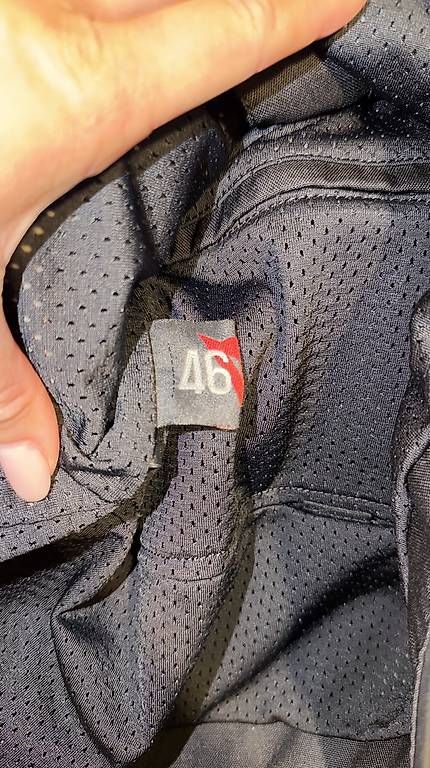 Jacken: Dainese Motorradjacke Gr. 46 – Gebraucht aus Knutwil von caroopalgol 1