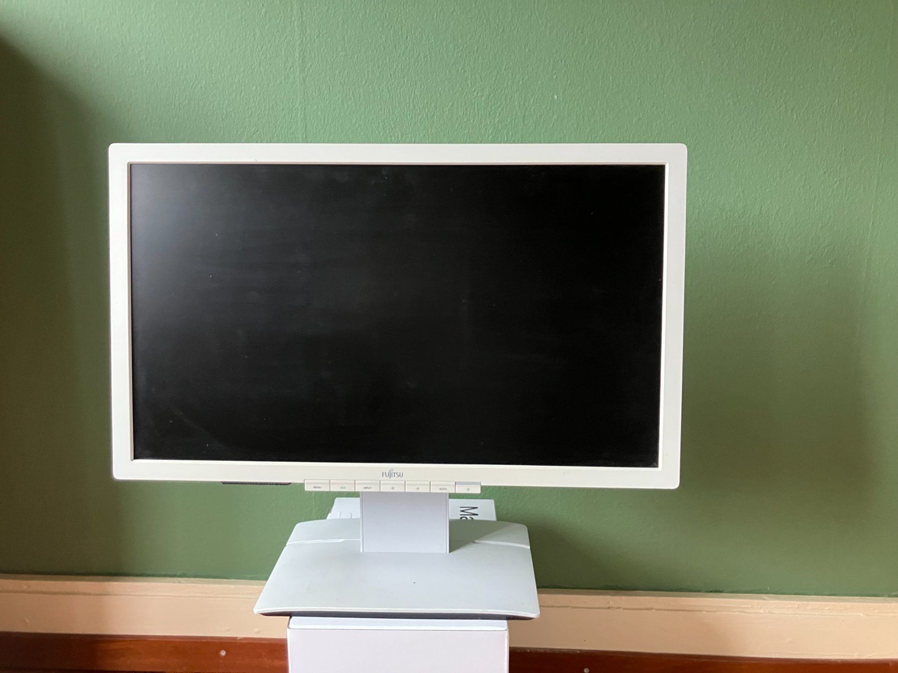 Monitor: Computermonitor – Usato da Luzern venduto da severin_sch
