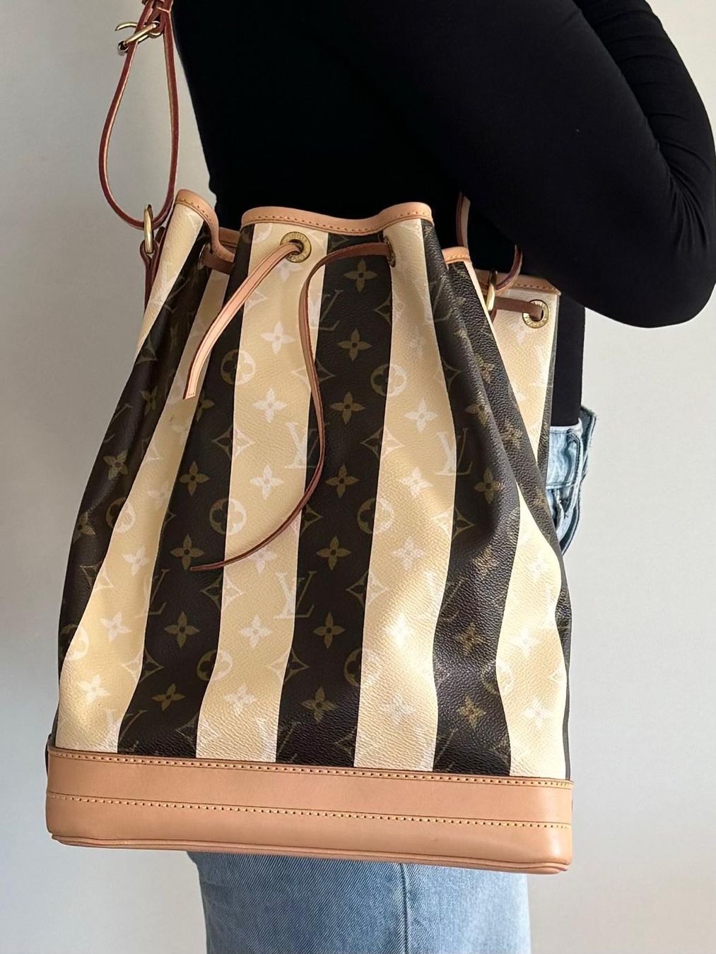 Louis Vuitton Borse da donna: Louis Vuitton Monogram Noé, Beuteltasche – Usato da Thun venduto da kth_ng29 7