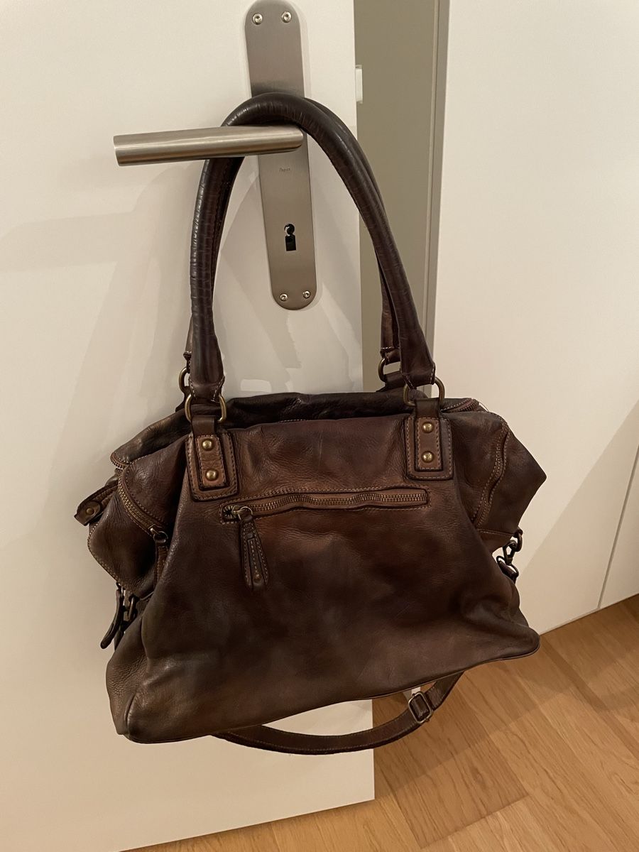 Taschen für Damen: BAYSIDE Lederhandtasche – Gebraucht aus Oetwil am See von suuueee