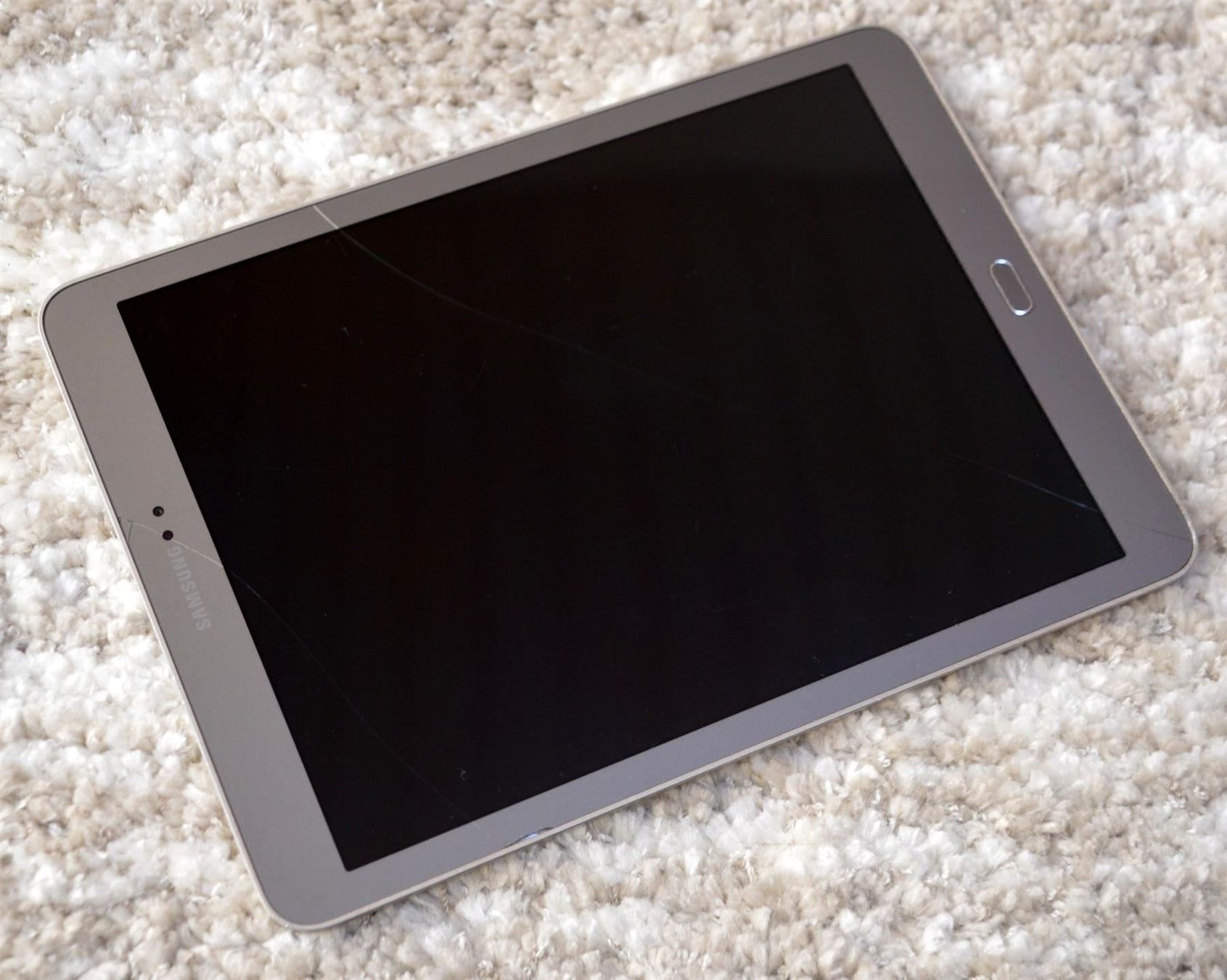 Samsung Tablet PC: Tablet Galaxy Tab S2 9.7 32GB SM-T813 – Usato da Collonges venduto da arashee 7
