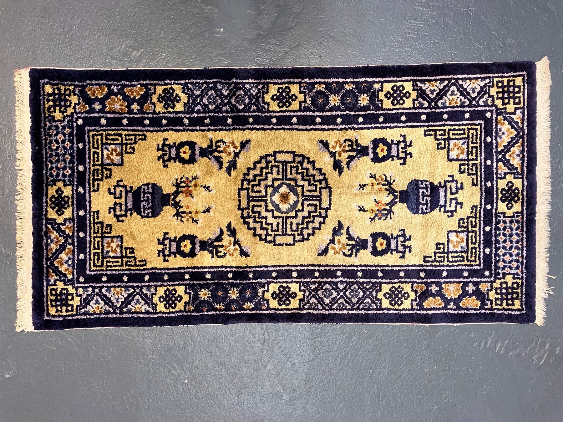 Tappeti: China Antik Seiden Teppich120x63cm – Usato da Zürich venduto da Artnuvo 2