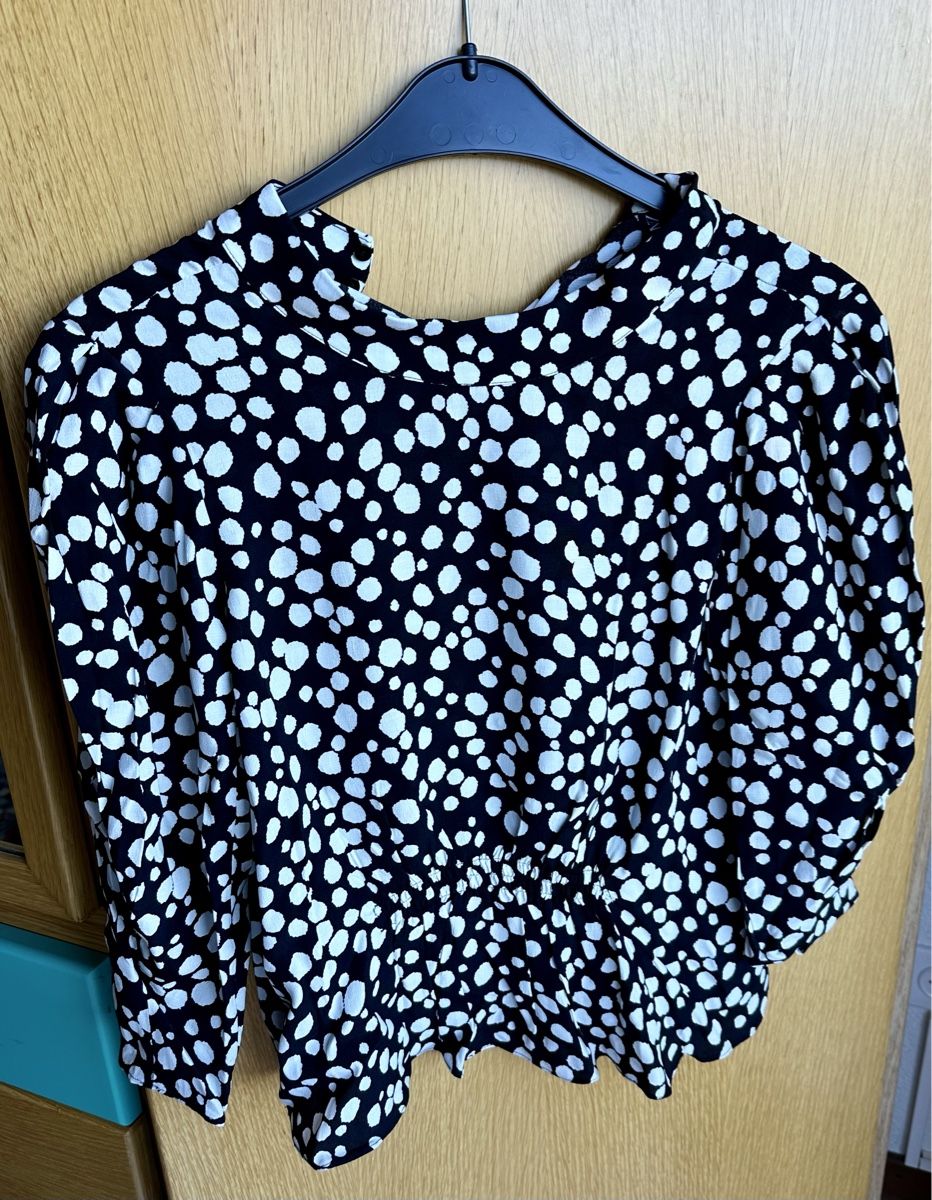 Zara Camicette: Bluse Zara - gr. M – Nuovo (secondo la descrizione) da Morbio Superiore venduto da mic_8qcl 1