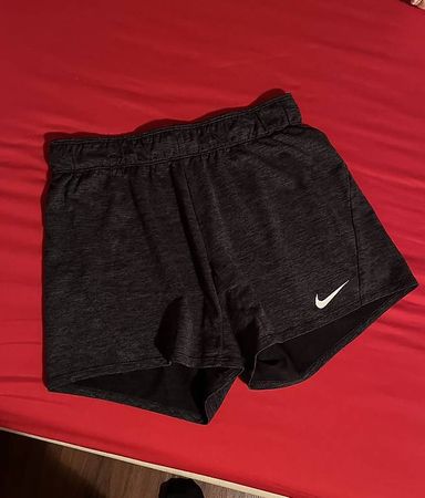 Nike Sporthose kurz