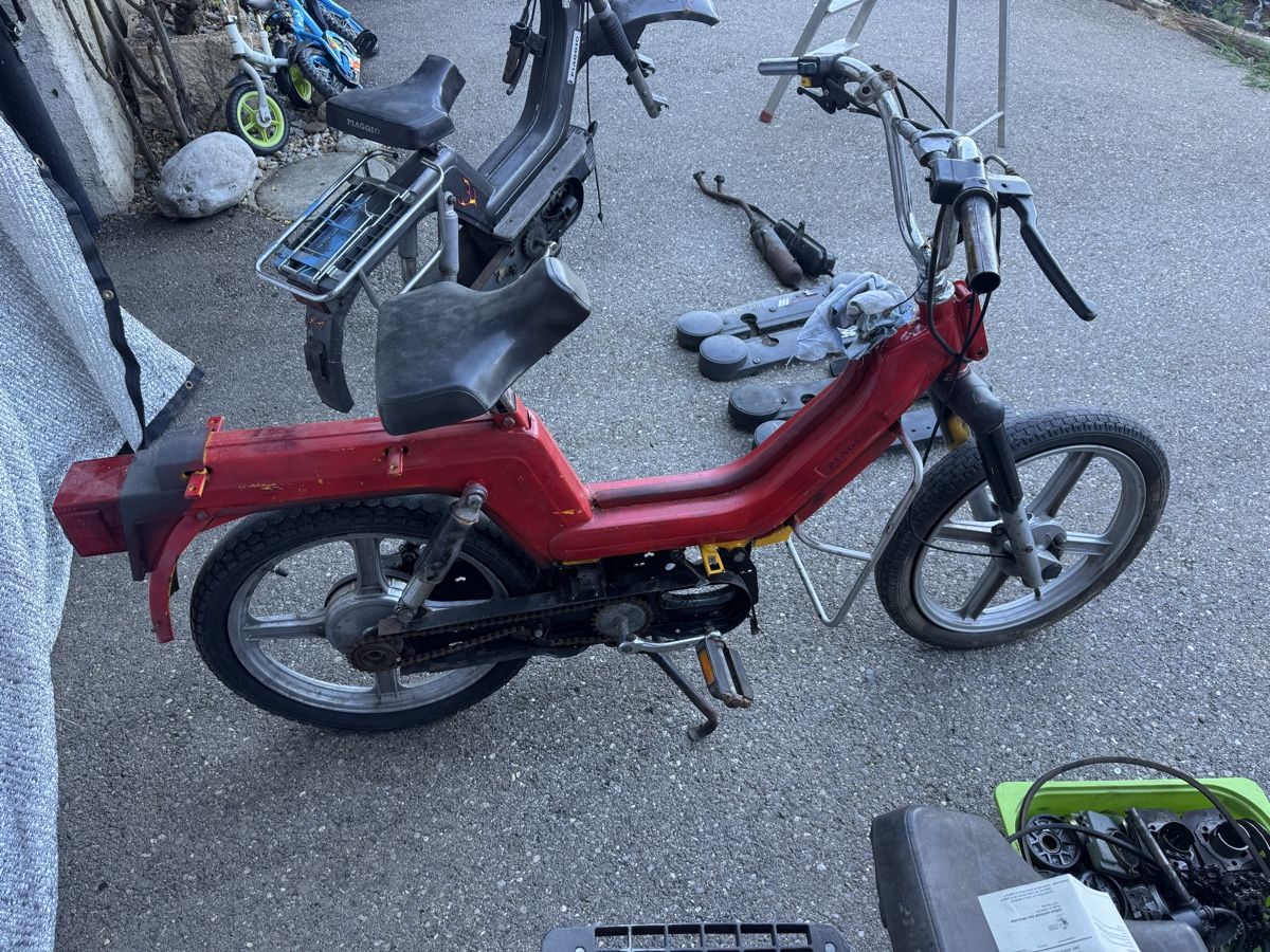 Piaggio Cyclomoteurs: Piaggio Si à restaurer + pièces  – Défectueux à St-Légier-Chiésaz par spe_ndg5 5