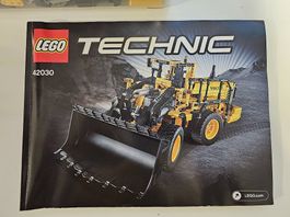 LEGO Technic 42030 Volvo L350F Radlader
