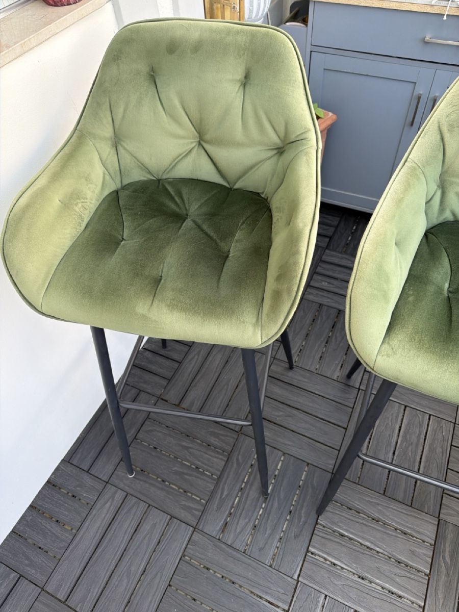 Tabourets: Barhocker Dunkelgrün 2st  – D'occasion à Basel par tho_bei 2