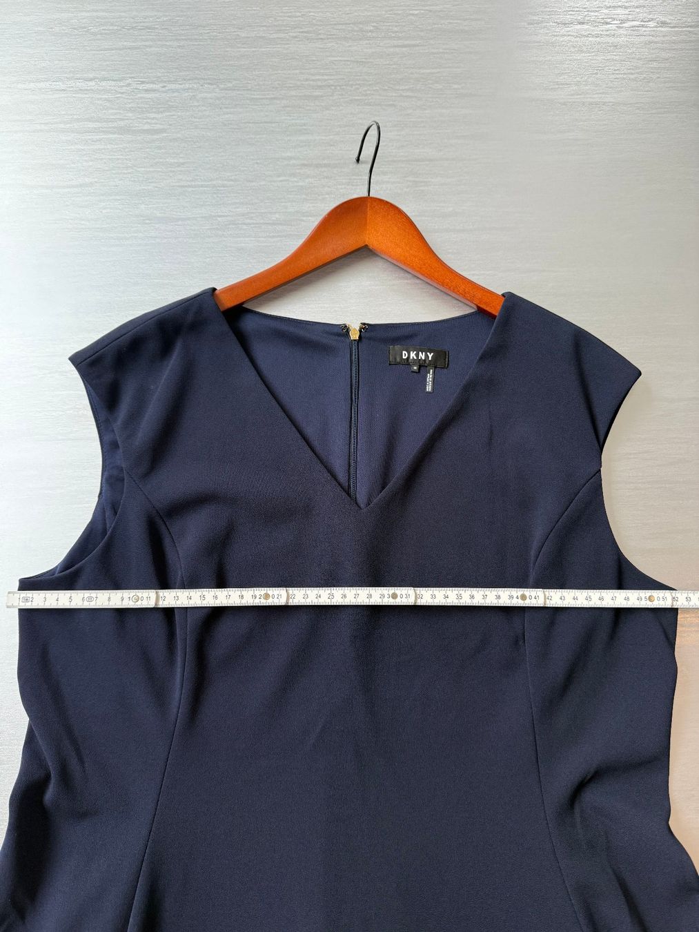 DKNY Vestiti: DKNY Dunkelblau Kleid – Usato da Spreitenbach venduto da BritToSwiss 2