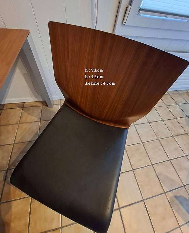 Willisau Tables: Willisau Esstisch und Stühle – D'occasion à Oberbipp par Stephie_84 1