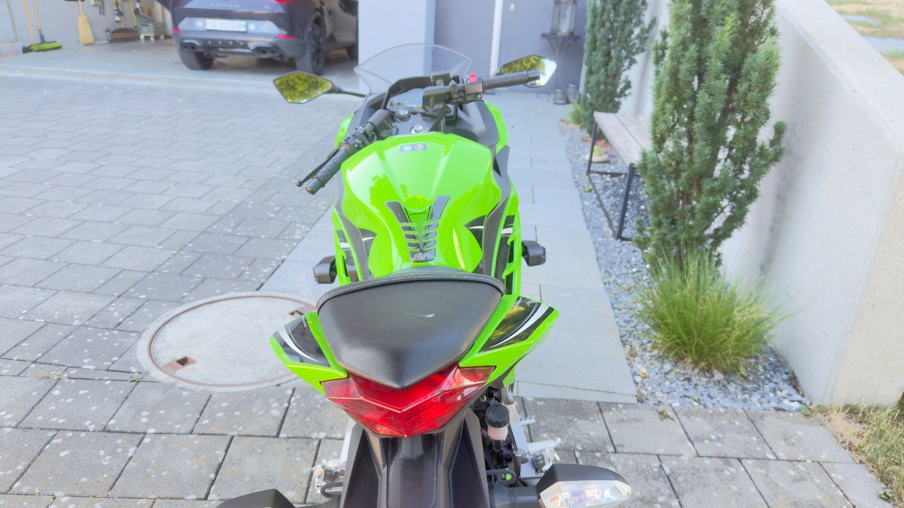Kawasaki Strada: Kawasaki Ninja 300 Special Edition mit ABS – Usato da Hauptwil venduto da aromashop 2