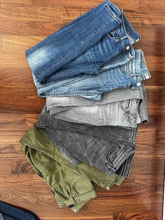 Only Jeans: Skinny Jeans XS/S – Gebraucht aus Buchrain von pat4s