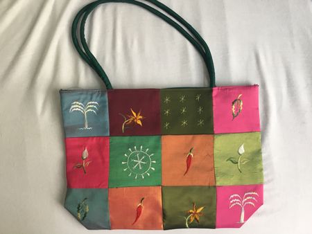 Bunte Tasche, Seide, bestickt, Handtasche, neu!