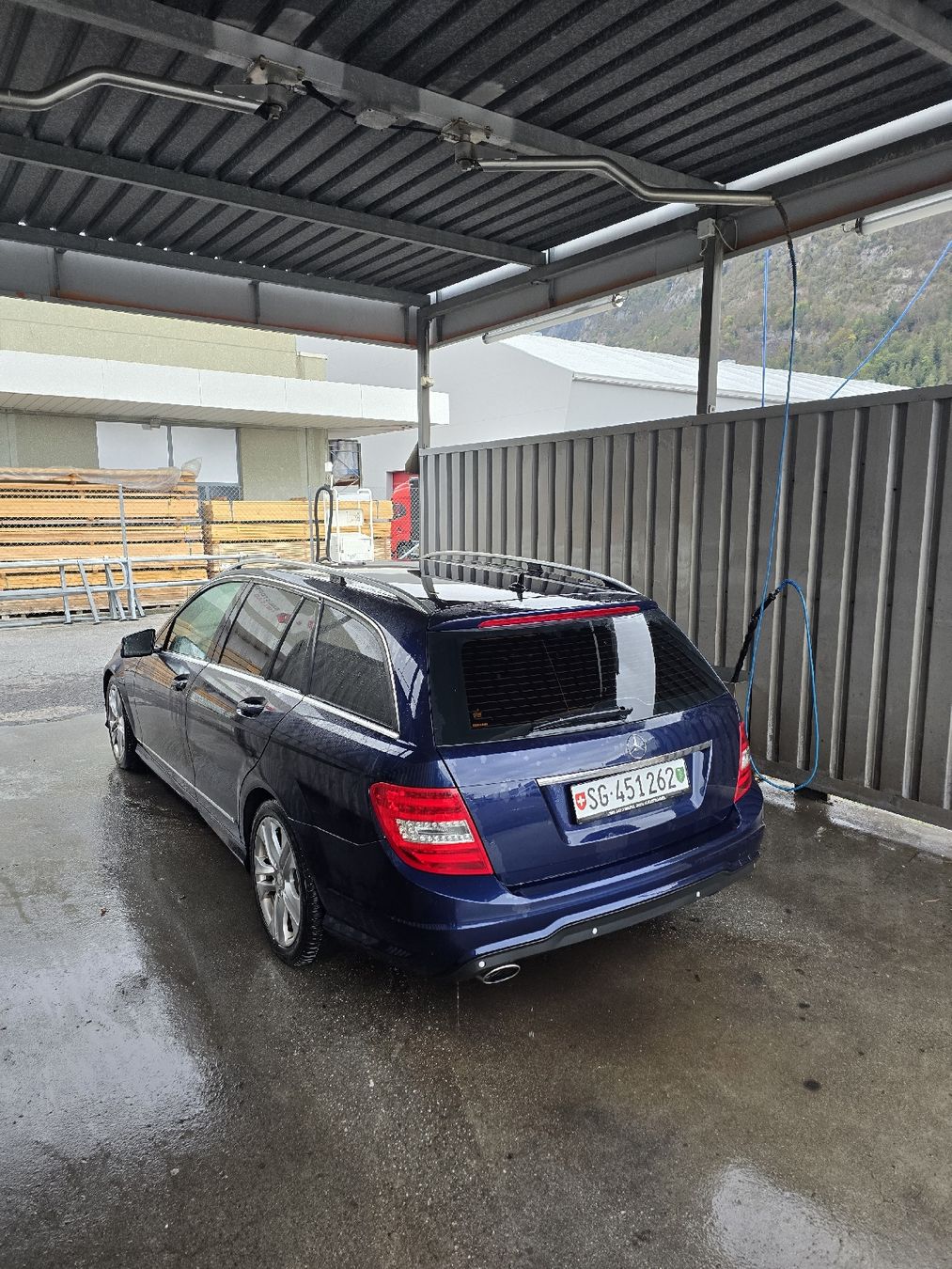 Mercedes-Benz Autos: Mecedes c 250 4 Matic  – Gebraucht aus Mels von dra_627x 3