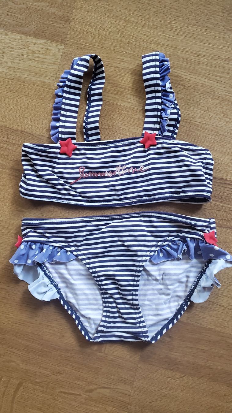 Costumi da bagno & Bikini:  Bikini v. Inside , Gr. 98-104,  – Usato da Stäfa venduto da lookilooki