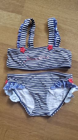  Bikini v. Inside , Gr. 98-104, 