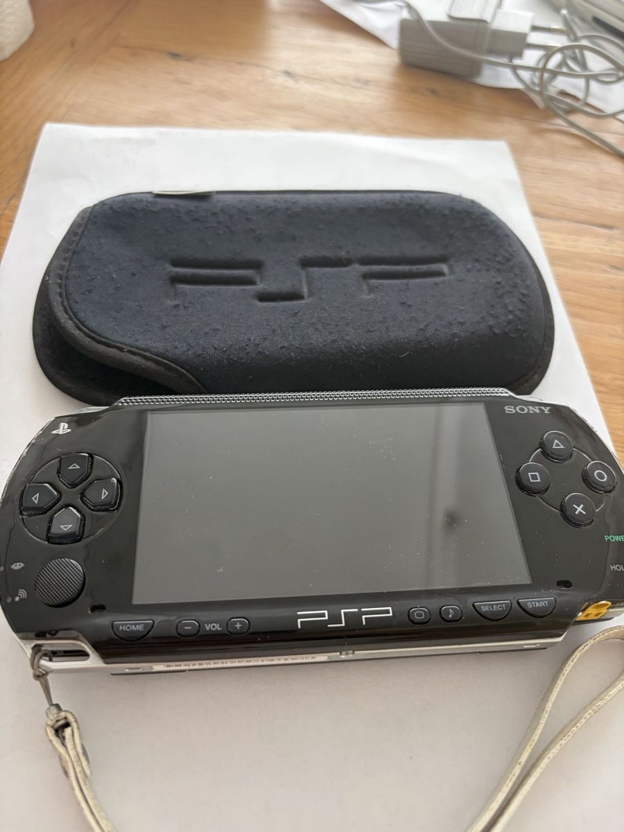 Sony Console: Console Sony PSP  – Usato da Echallens venduto da JAR69 1
