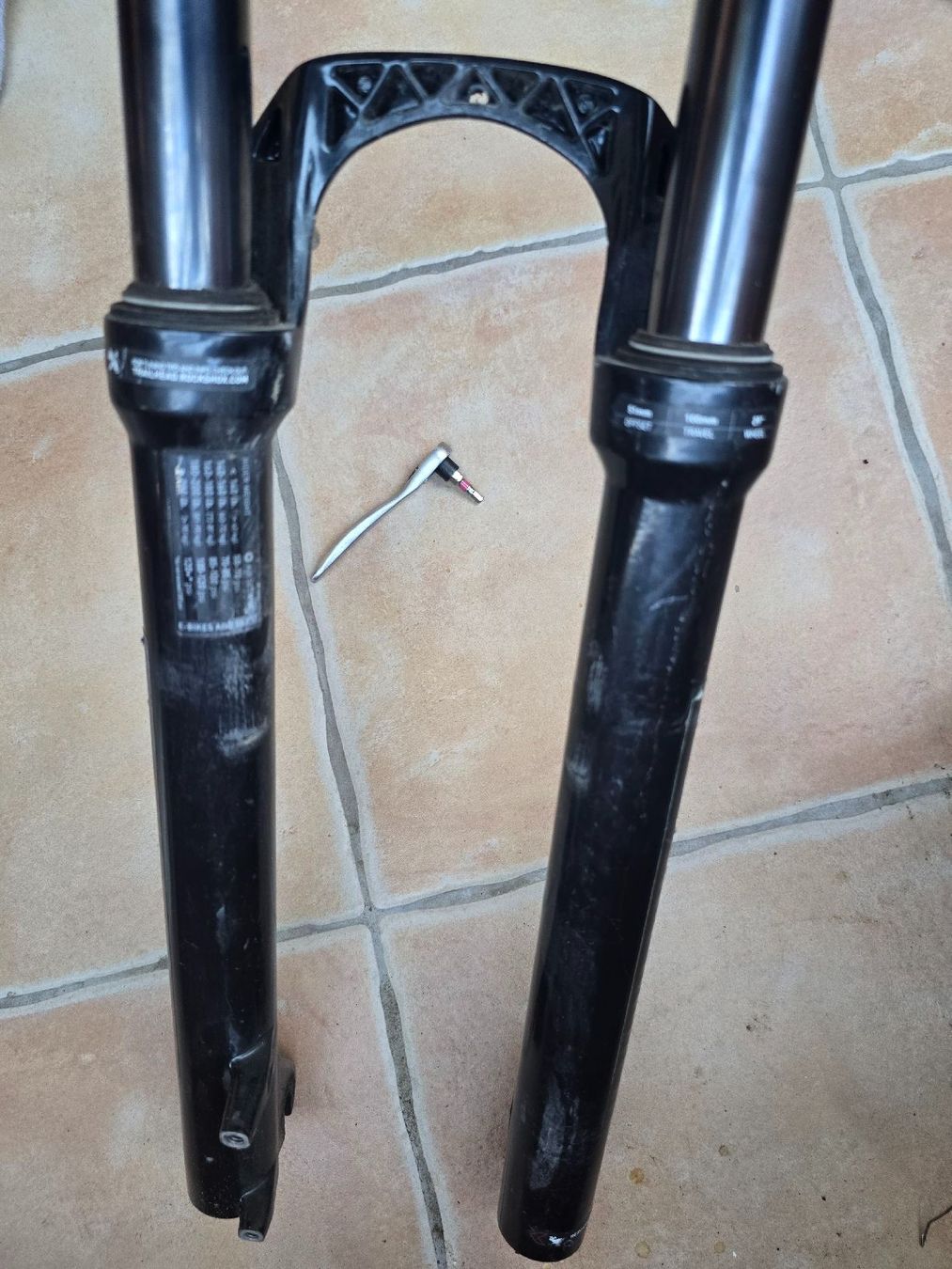 Rockshox Pezzi di ricambio: Rock Shox Judy Gabel schwarz gebraucht – Usato da Reinach BL venduto da NadineBurger 4