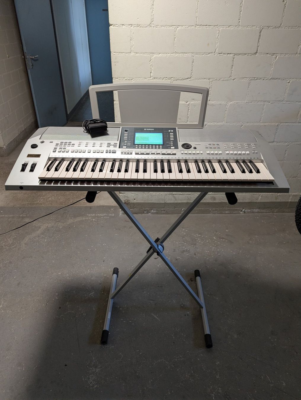 Yamaha Instruments de musique: Yamaha Keyboard PSR-S710 – D'occasion à Greifensee par yip_pie