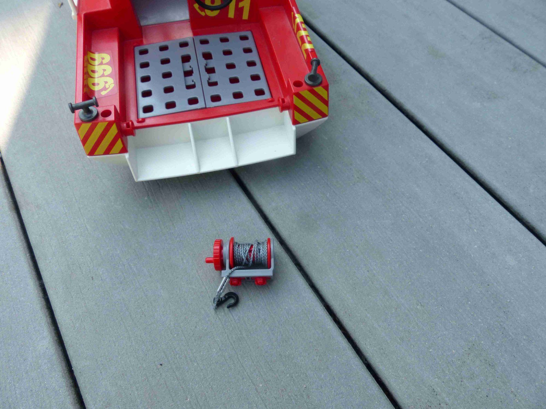 Playmobil Giocattoli: Feuerwehrboot Playmobil – Usato da Jona venduto da Cinnestig 6