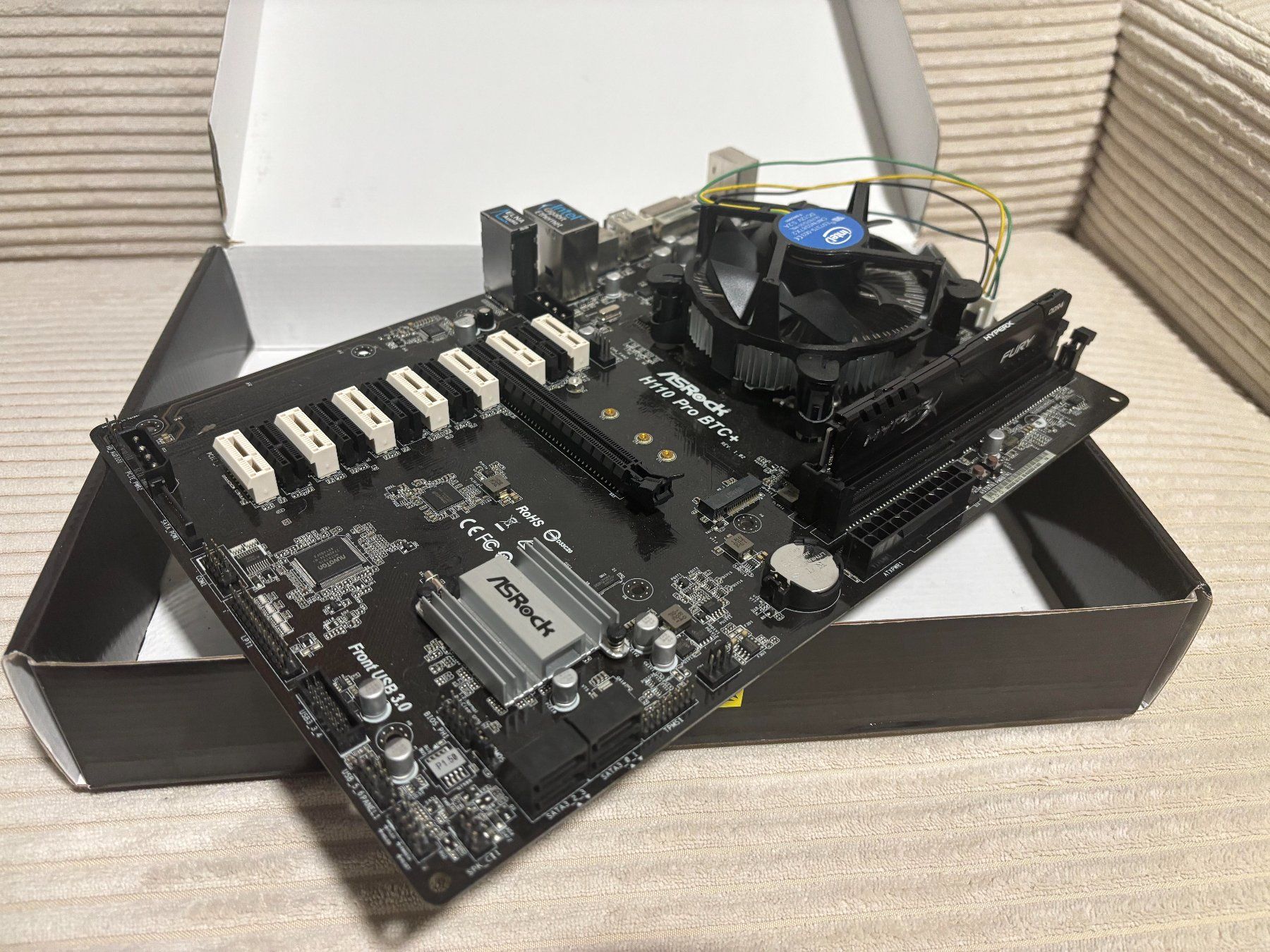 Asrock Schede madri: AsRock H110 Pro BTC+ / Intel Core i3 3.9ghz – Nuovo (secondo la descrizione) da Gisikon venduto da st2093 1