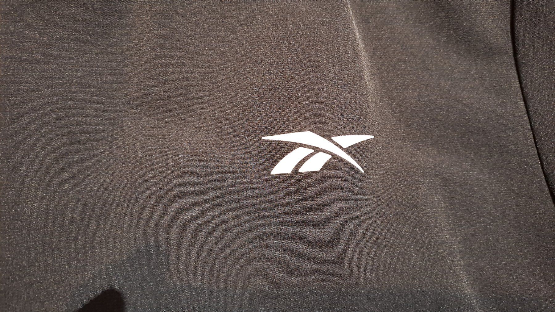 Reebok Jacken: Sportjacke – Neu (gemäss Beschreibung) aus Bellach von Rinchen 2