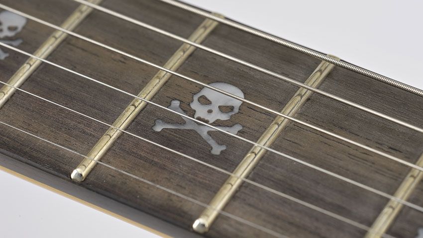 Strumenti musicali: ESP LTD KH-25 Distressed, limited edition – Usato da Zürich venduto da bab_0804 1