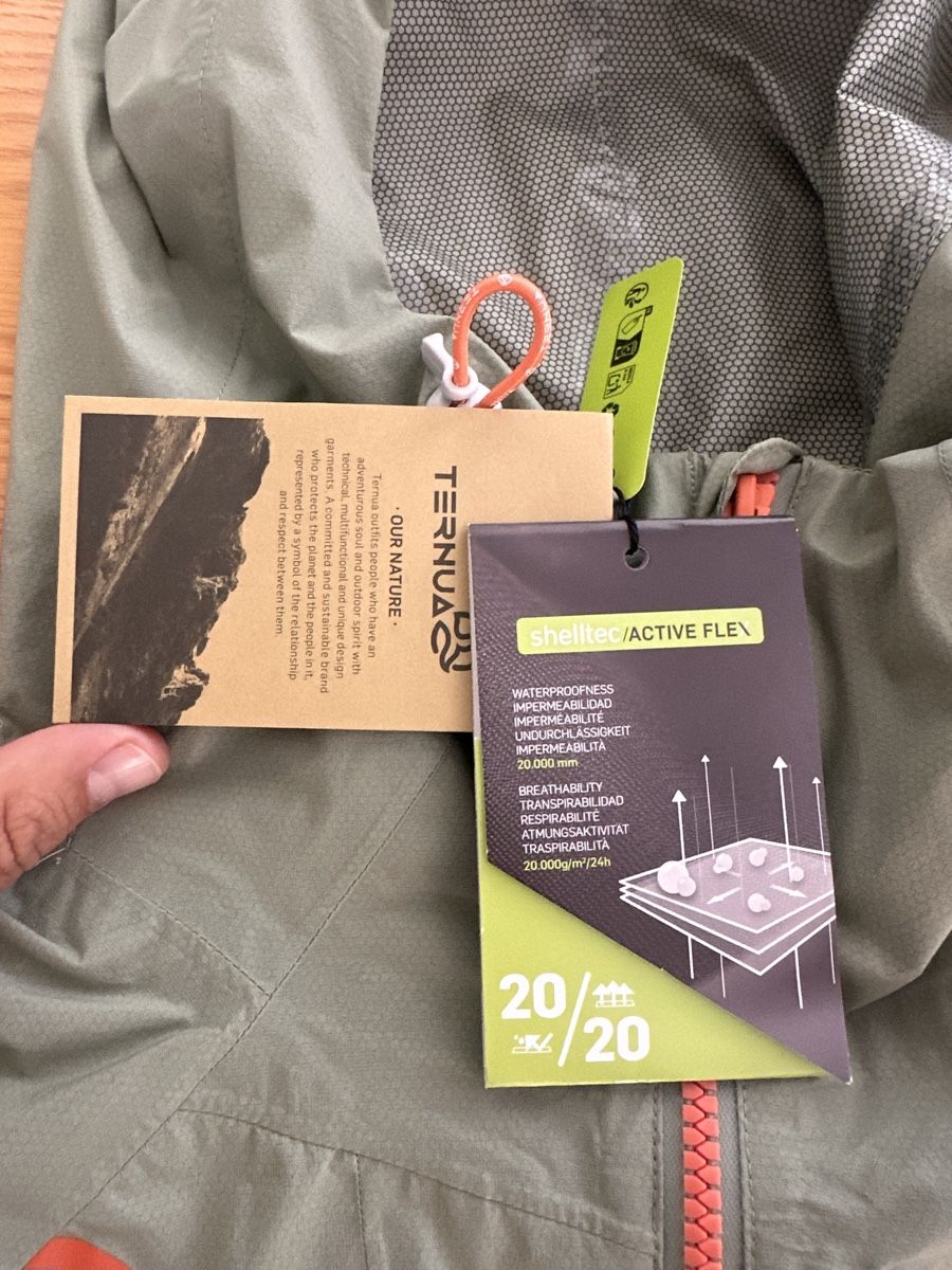 Giacche: Waterproof Jaket – Nuovo e nell'imballaggio originale da Sigirino venduto da del_l62x 3