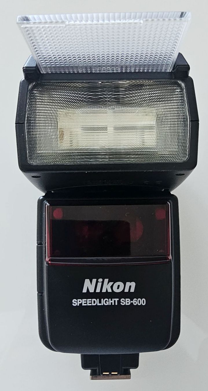 Nikon Flash: Flash Nikon Speedlight SB600 – Usato da Jongny venduto da Michoudsv