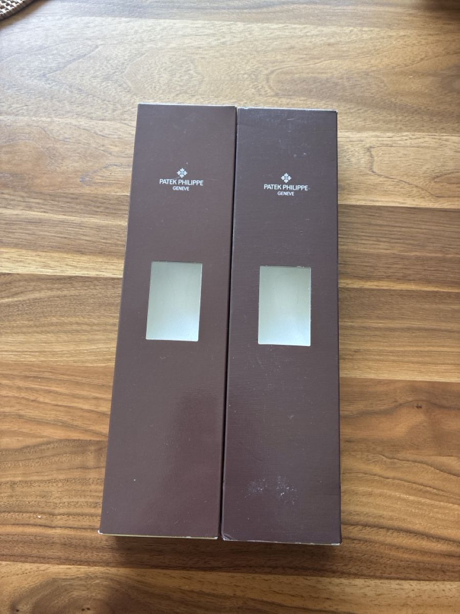 Boîtes de montres: 2 very large Patek service boxes  – D'occasion à Pfäffikon SZ par StanleyCup