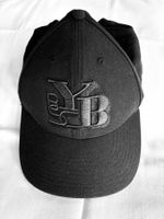 Coole YB Fan Kappe, Schwarz auf Schwarz, von 47Brand