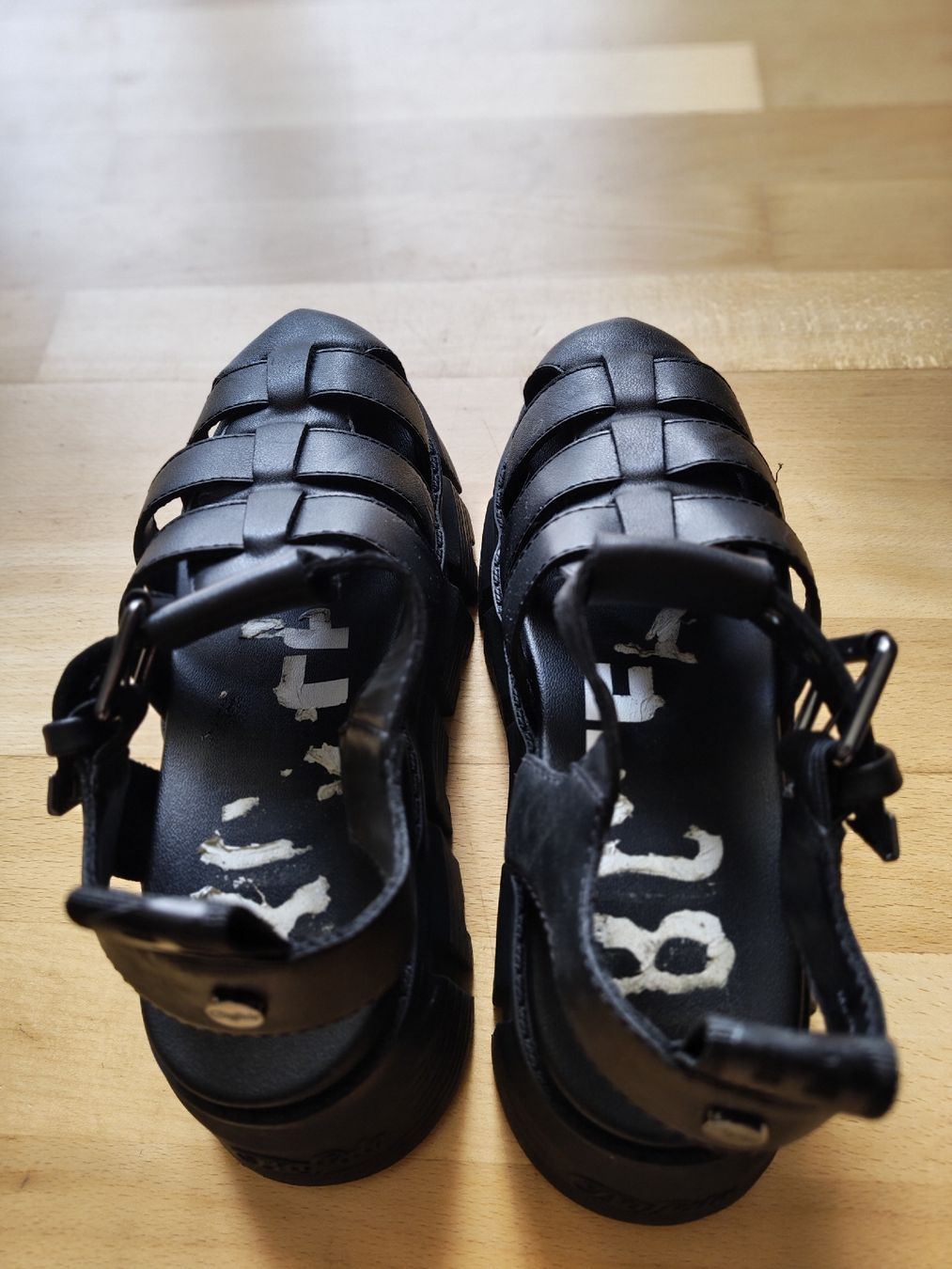 Buffalo Scarpe da donna: Buffalo Römer Sandalen – Usato da Münchenstein venduto da Chy_Ona 2
