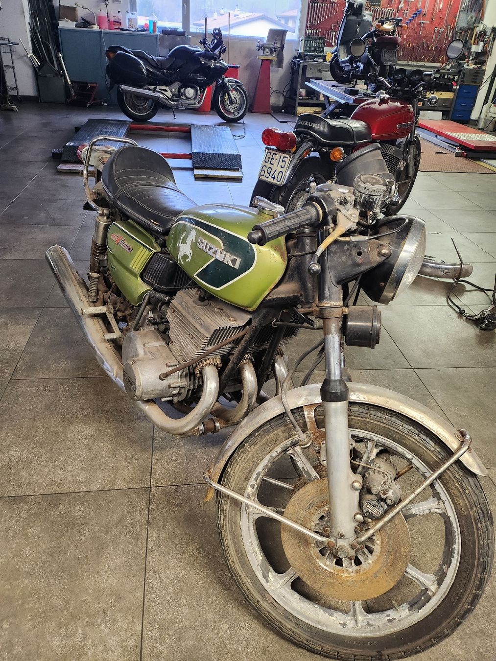 Suzuki Strada: Suzuki GT550 – Difettoso da Lugano venduto da Bernardino04 1