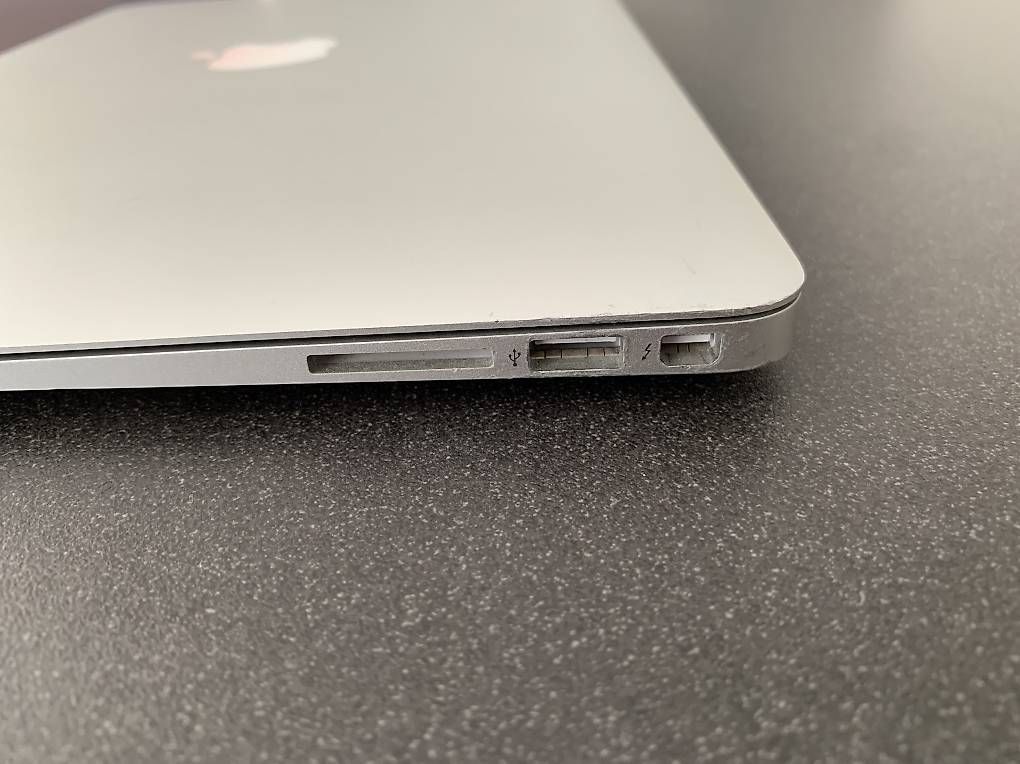 Notebook: MacBook Air 13.3", 2017 – Usato da Cugnasco venduto da sal_8sf7 4