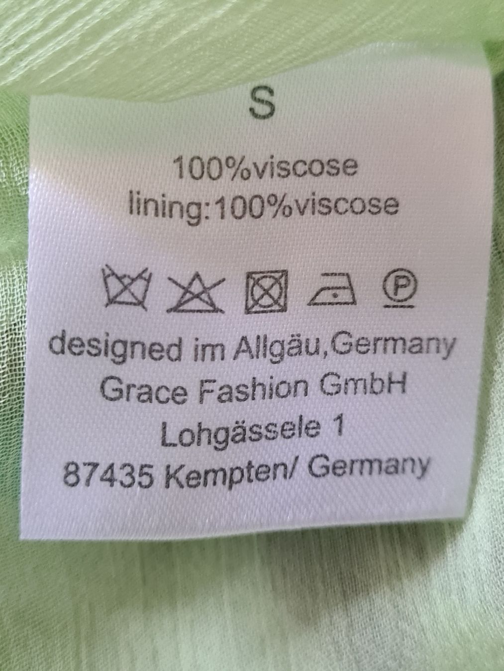 Grace Robes: GRACE KLEID BUNT GR.S – D'occasion à Adlikon par jahr01 6