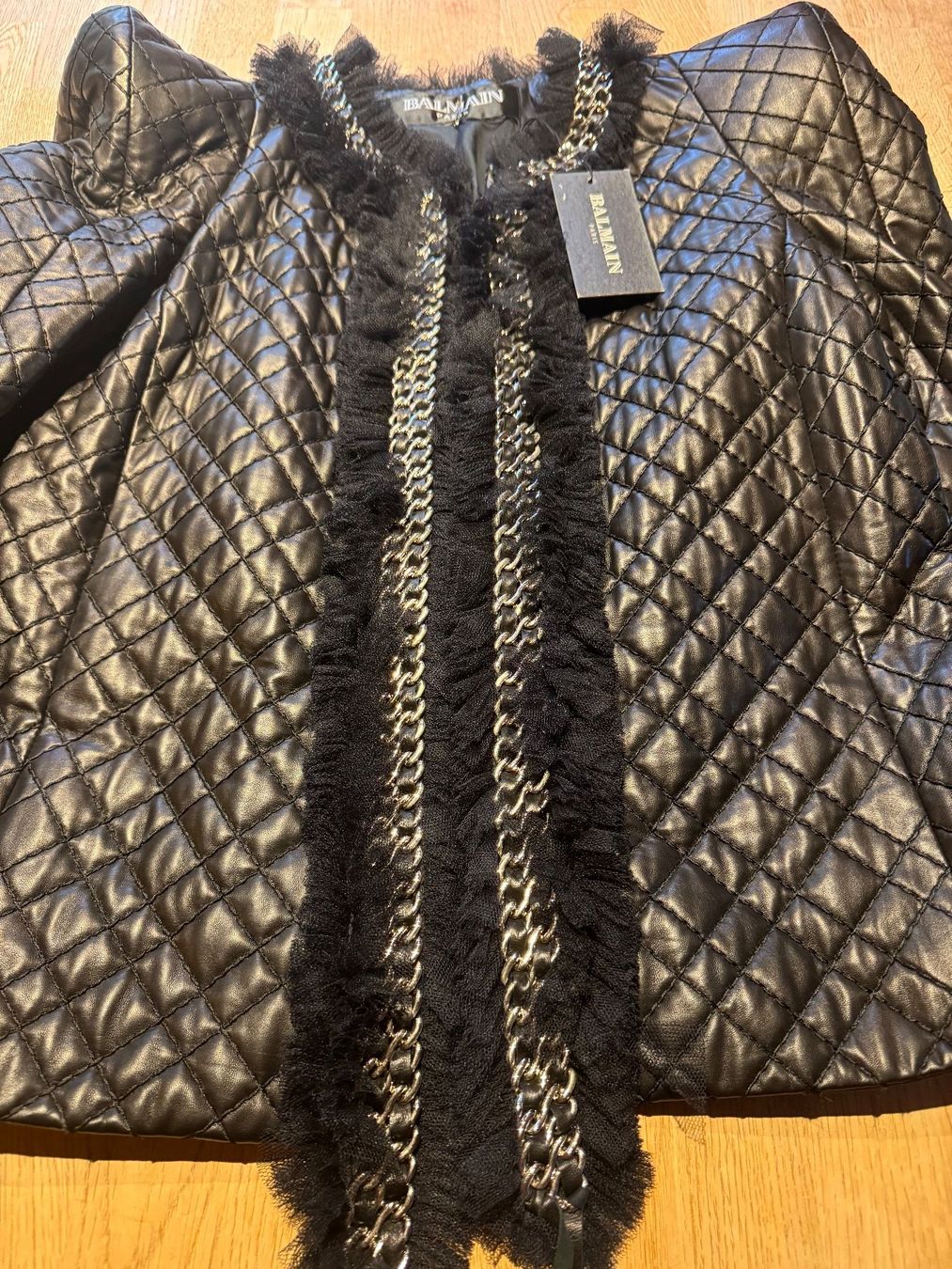 Balmain Giacche: Balmain Quilted Lambskin Leather Jacket – Nuovo e nell'imballaggio originale da Grund b. Gstaad venduto da ReLuxe 7