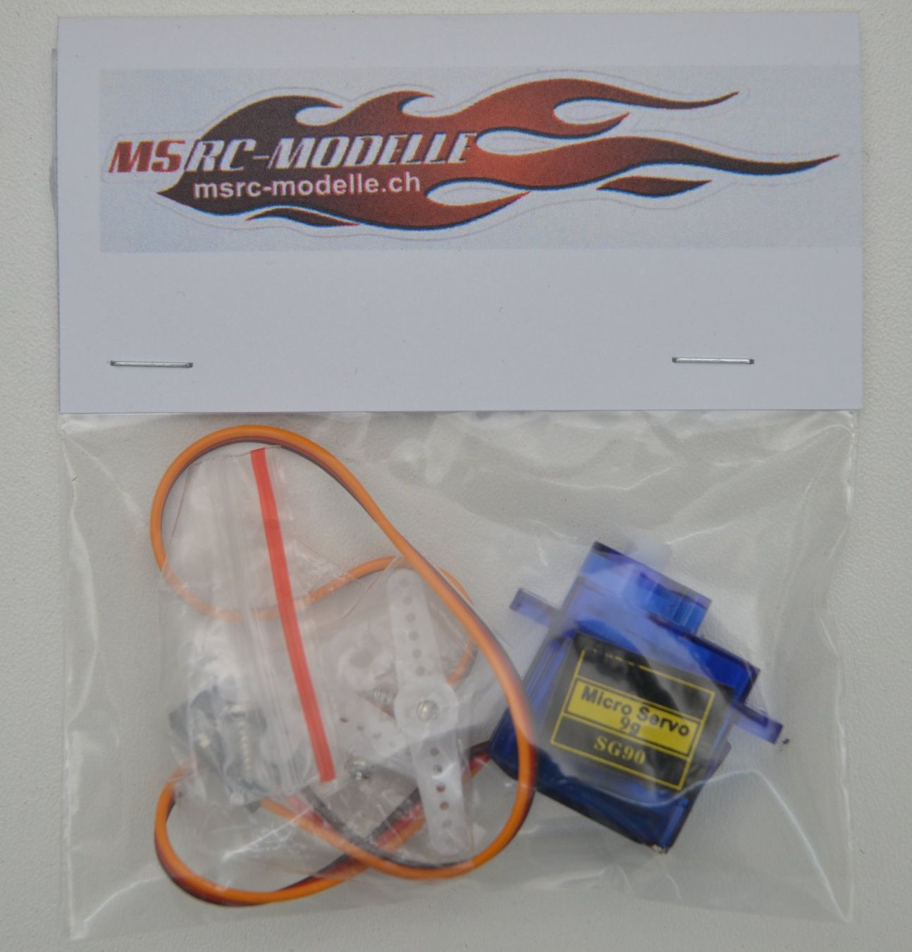 Modellismo RC: Servo SG90 1.5kg/0.2Sek – Nuovo e nell'imballaggio originale da Rüti ZH venduto da MSRC-Modelle