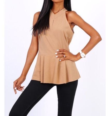 Haut noir ou beige