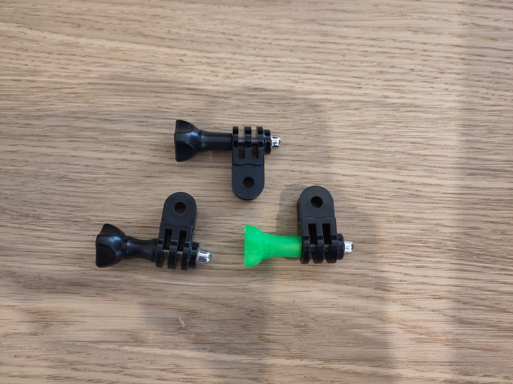 Gopro Treppiedi & Teste: GoPro Zubehör Set diverse Halterungen – Usato da Effretikon venduto da pemko 3