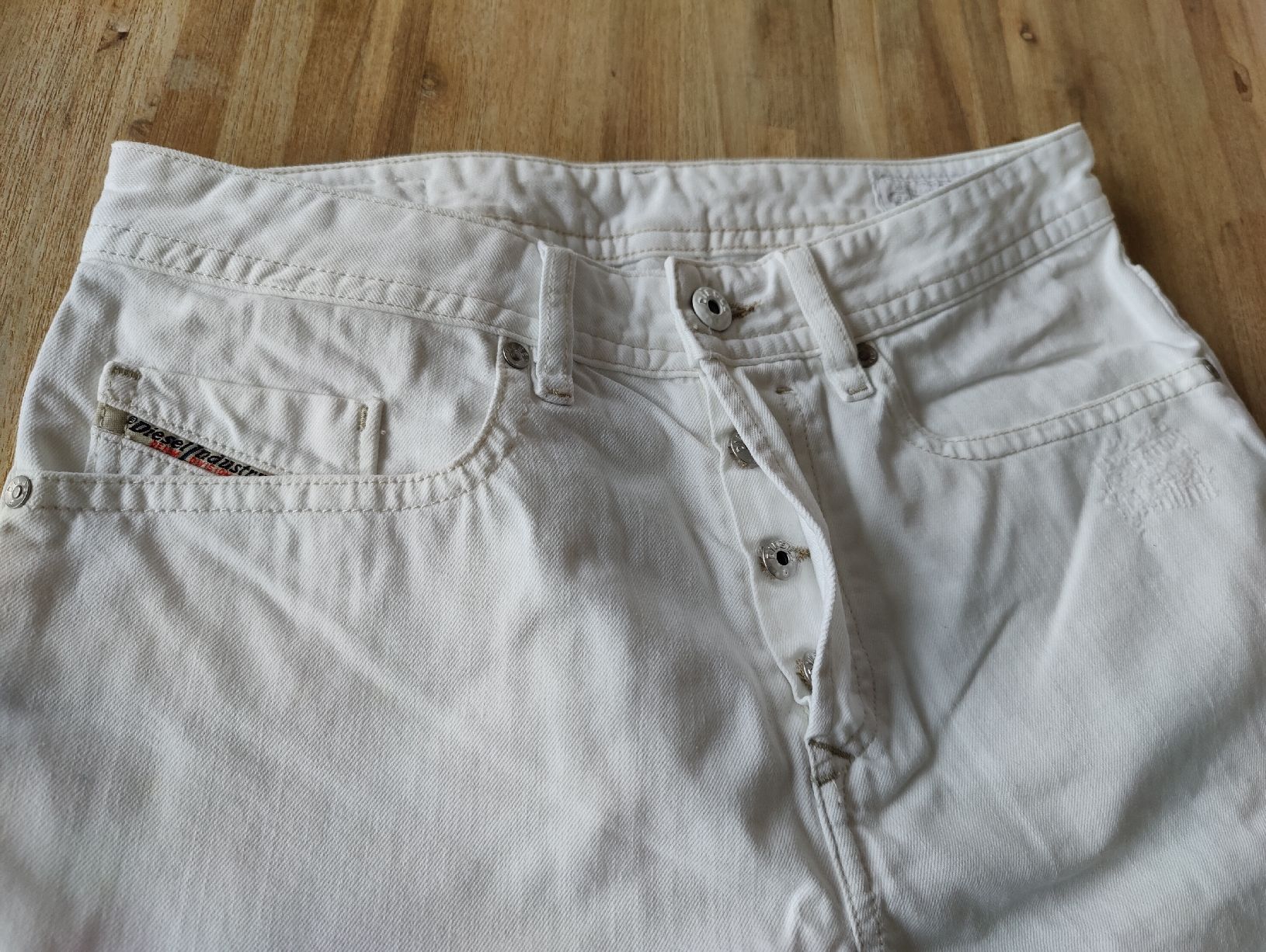 Diesel Pantaloni: Diesel Industry, Jeansshorts, Grösse 29 – Usato da Stettfurt venduto da gutzli_al 2