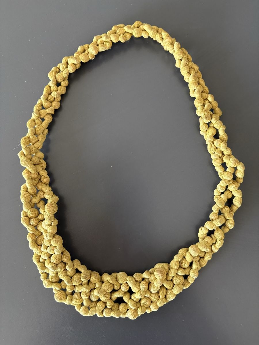 Cos Catenine: COS necklace – Usato da st prex venduto da magdalenaonline 2