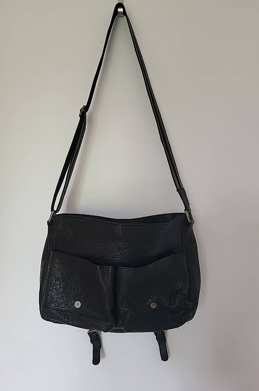 Sacs: Umhänge- Schultertasche Leder schwarz – D'occasion à Uster par snawusch 2