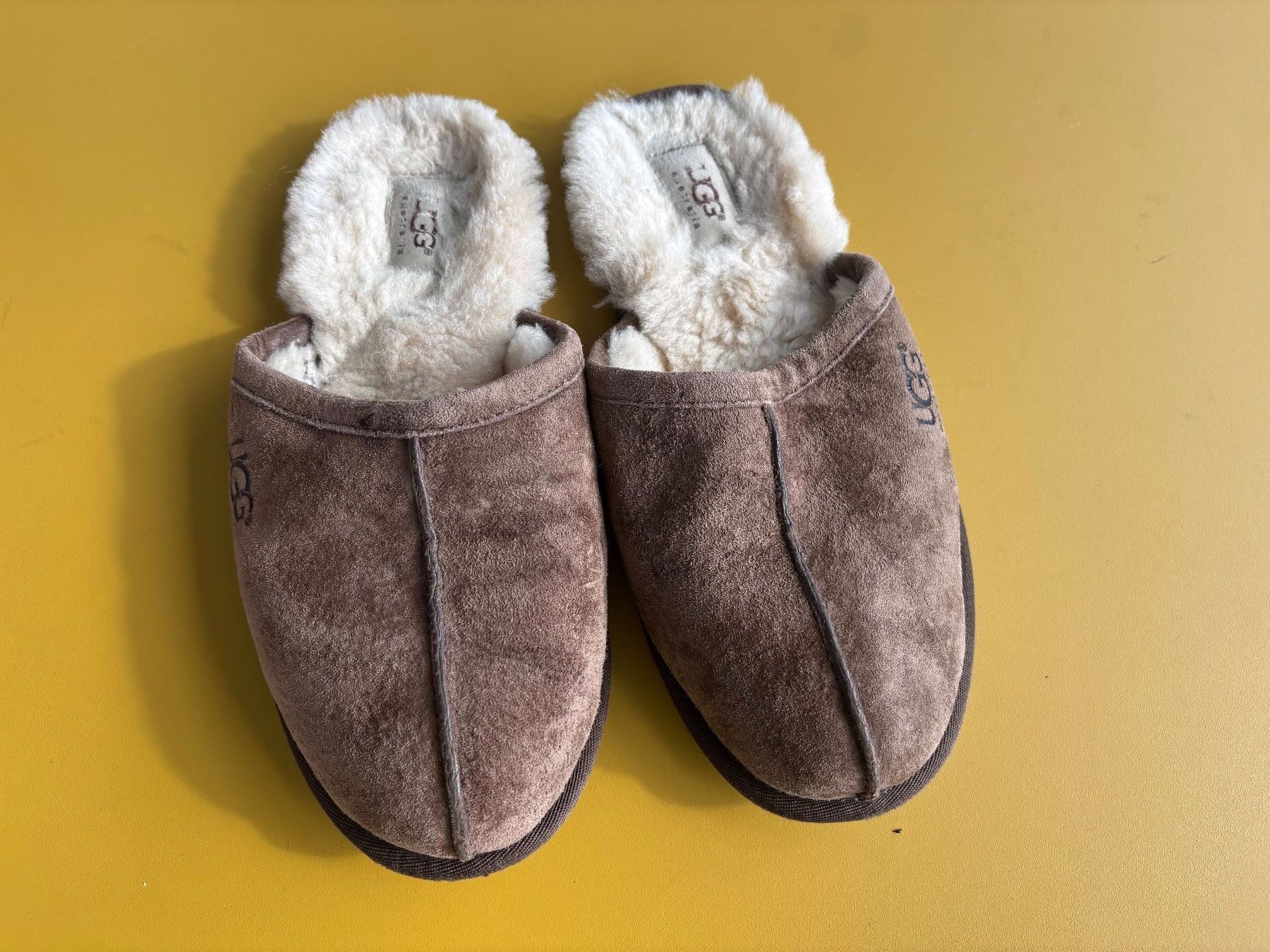 Ugg Scarpe da donna: UGG braune Finken Gr. 39.5 – Usato da Zürich venduto da missmodernage