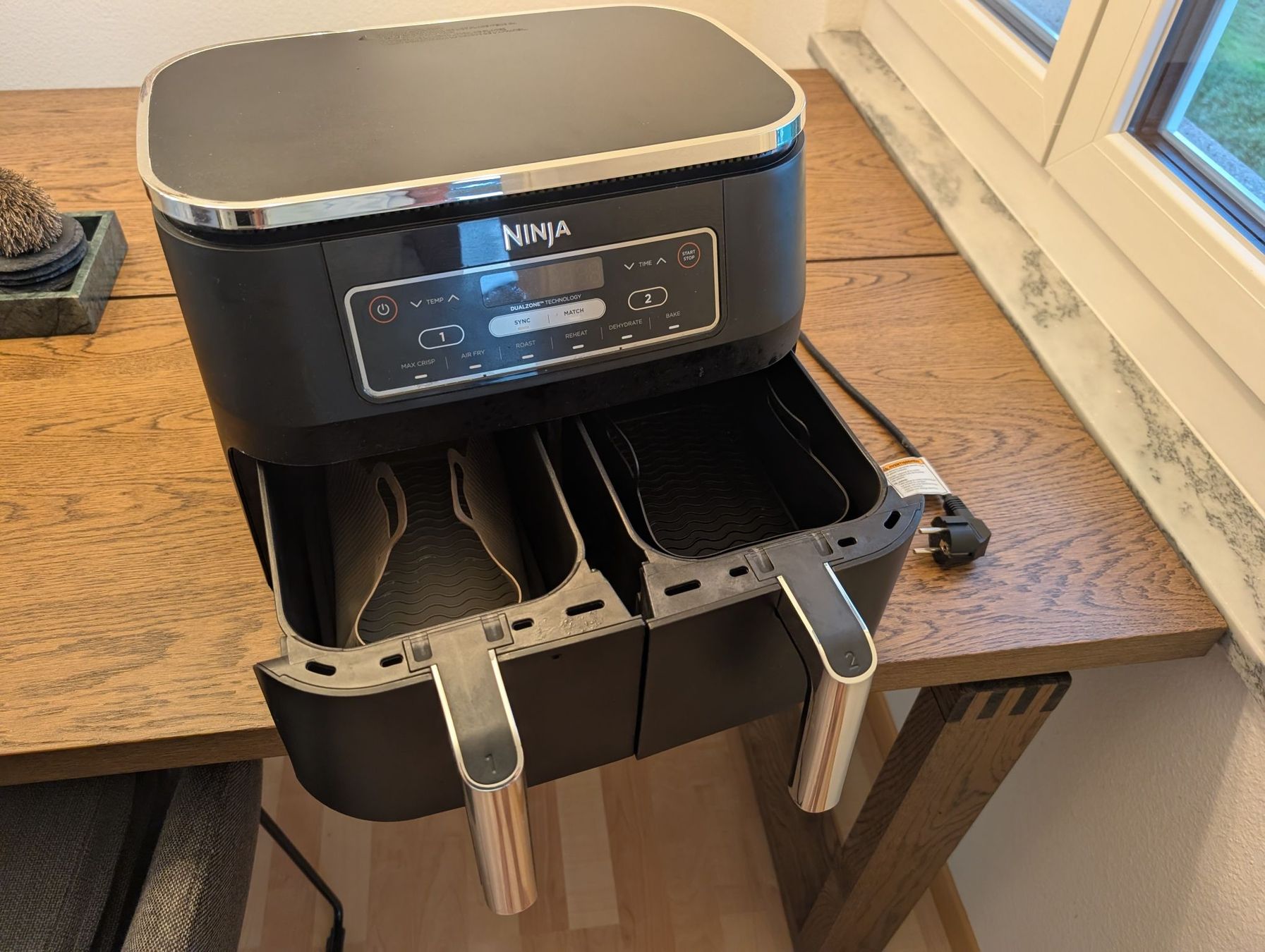 Appareils de cuisine: Ninja Dualzone Heissluftfritteuse gebraucht – D'occasion à Haag (Rheintal) par novdelta